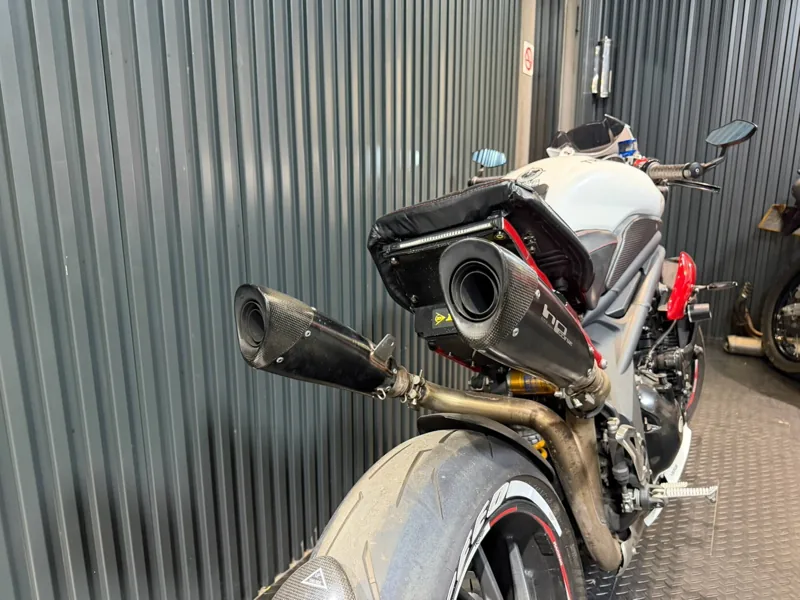 TRIUMPH 凱旋 Speed Triple 1050R．第 3 張
